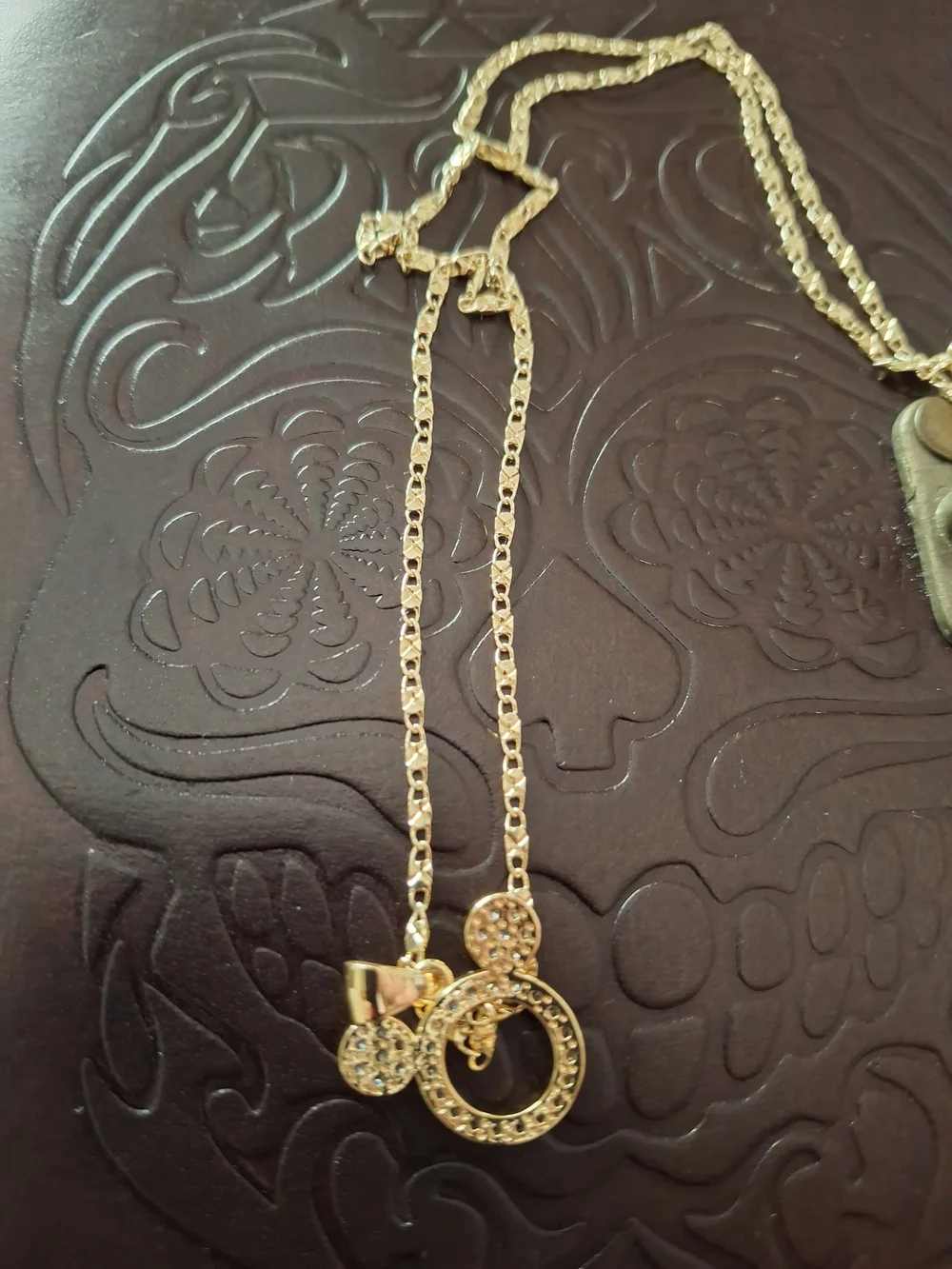 Minnie Mouse Gold Plated Necklace - Picture 3 of 3